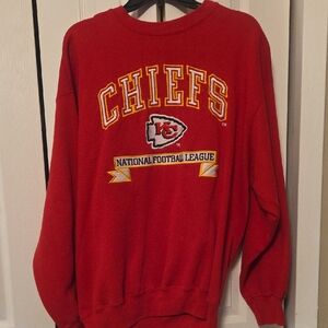 LOGO 7 Red Chiefs National Football League Crewneck Sweater